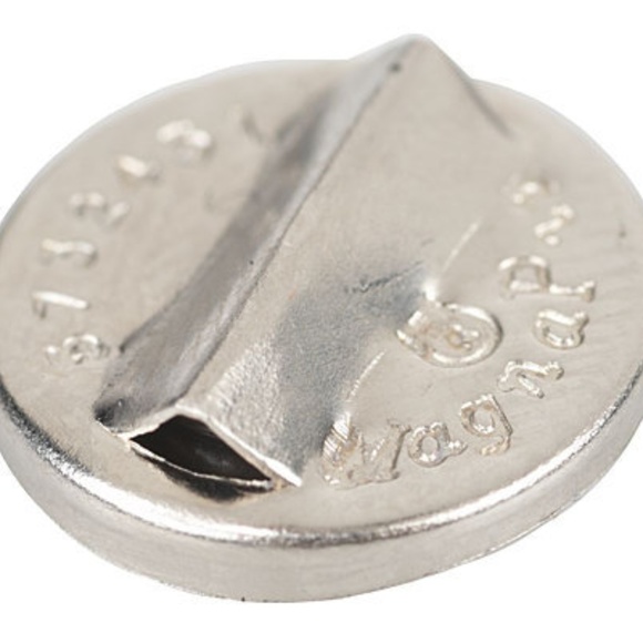 Magna Pin - save the fabric! - Picture 2 of 3